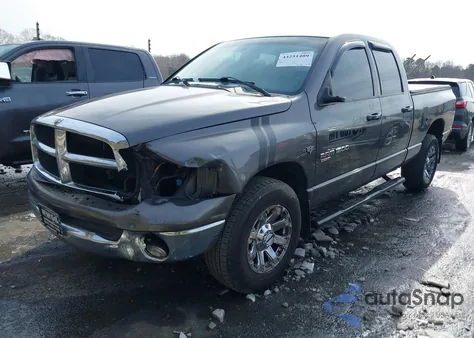 2004 Dodge Ram 1500 Slt/Laramie z USA, uszkodzony, nr VIN 1D7HA18NX4J282241